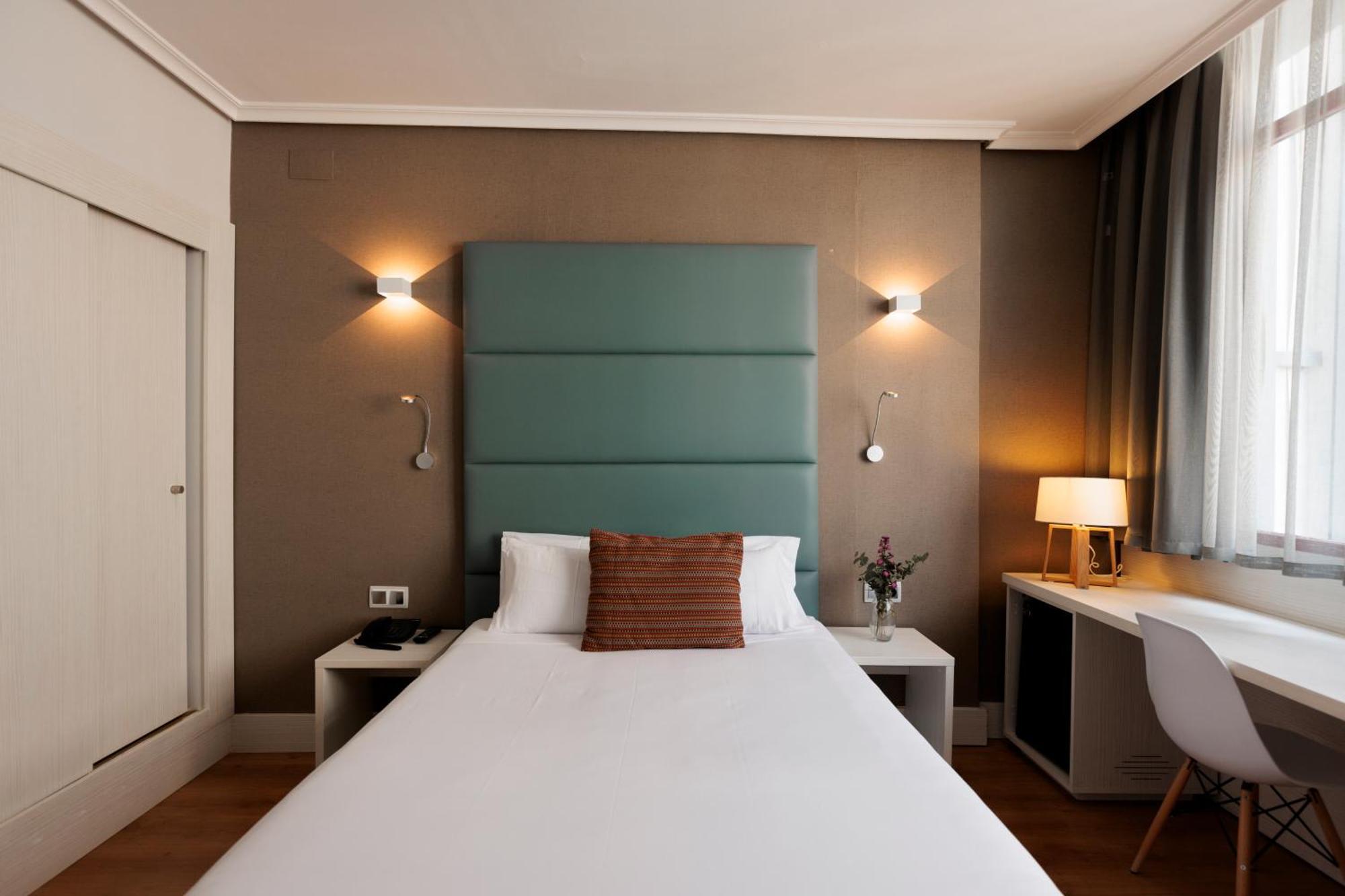 Hotel Pax Guadalajara Dış mekan fotoğraf