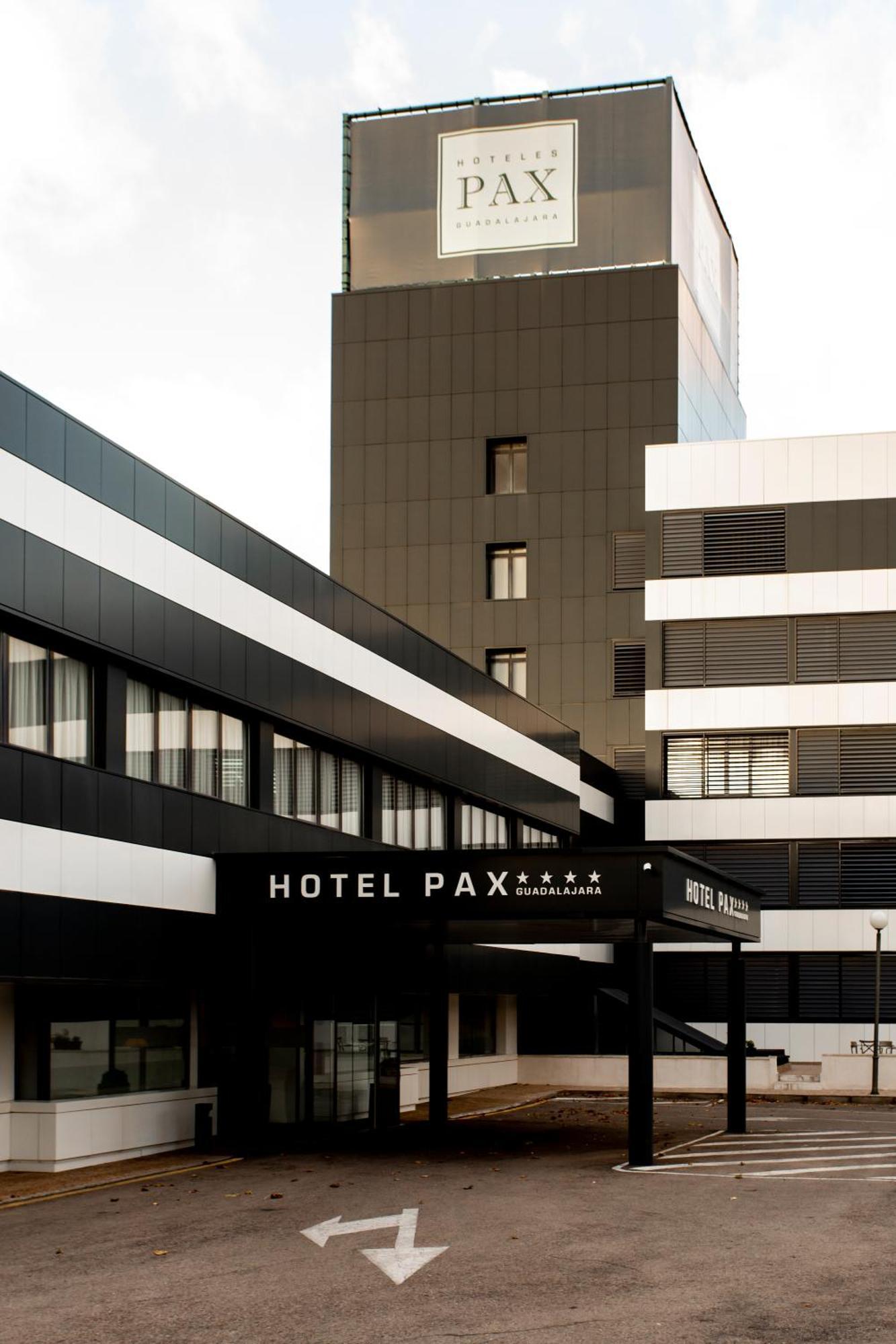 Hotel Pax Guadalajara Dış mekan fotoğraf