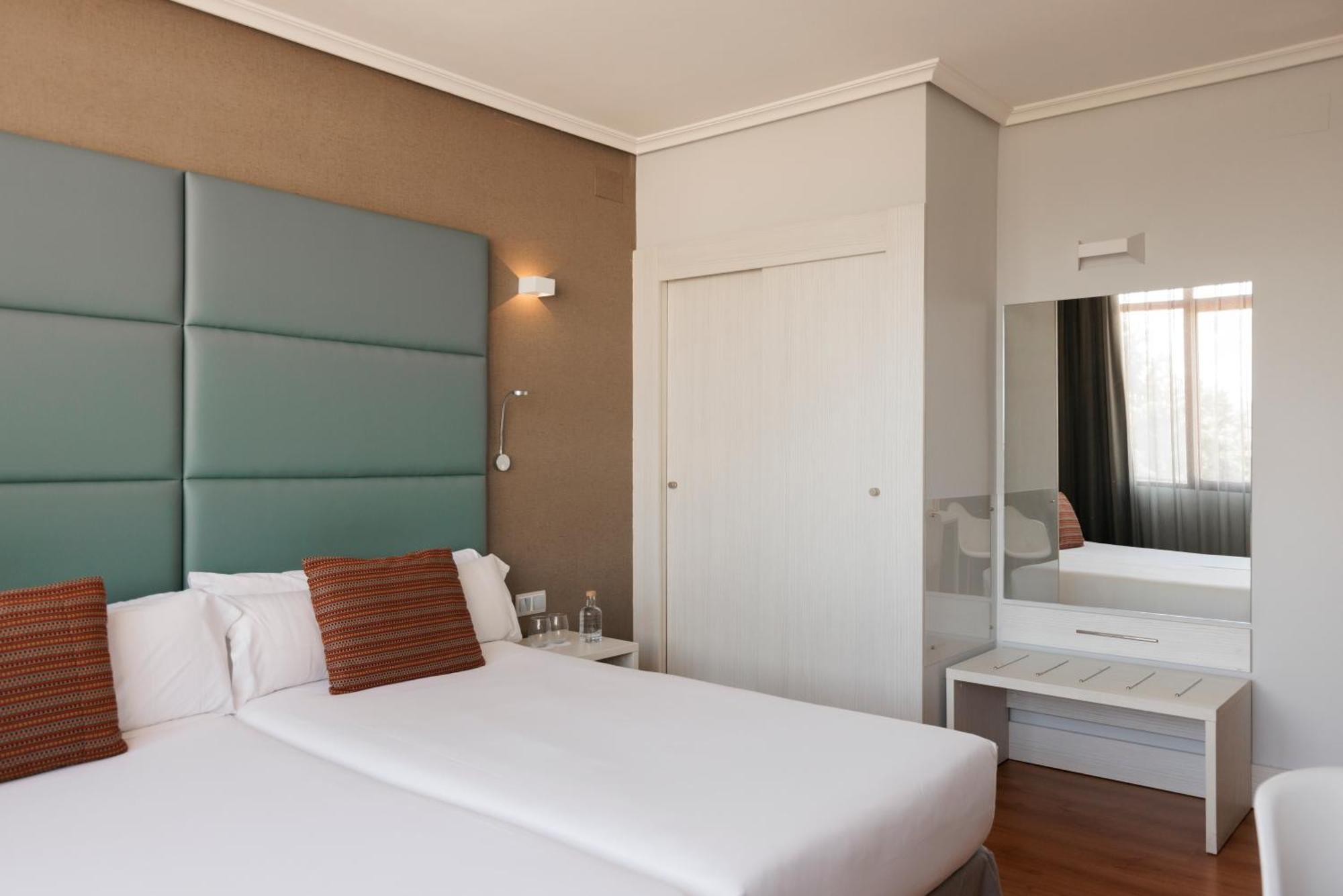 Hotel Pax Guadalajara Dış mekan fotoğraf