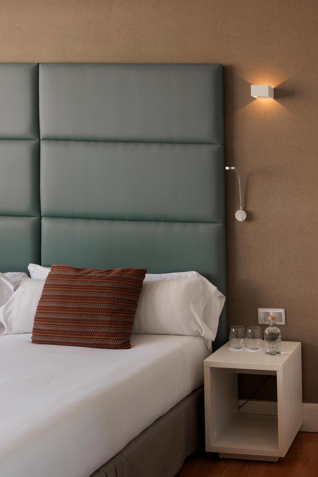 Hotel Pax Guadalajara Dış mekan fotoğraf